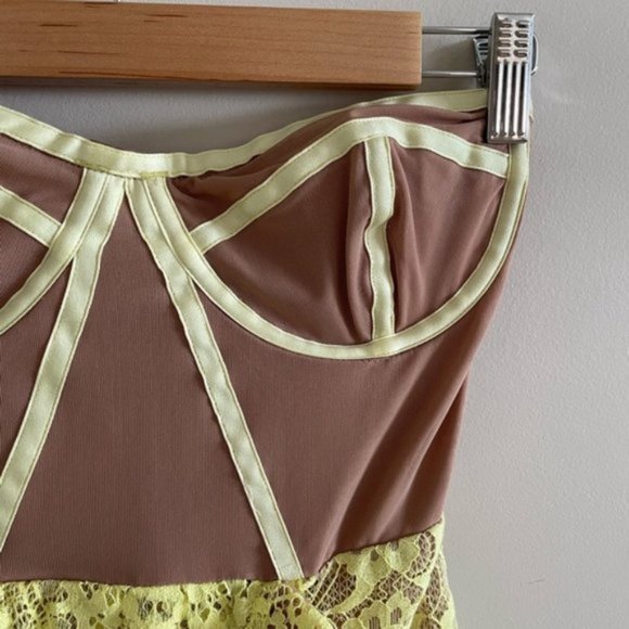 NWT For Love & Lemons Tati Lace Dress with Contrast Exposed Bodice Size XS - Picture 14 of 15